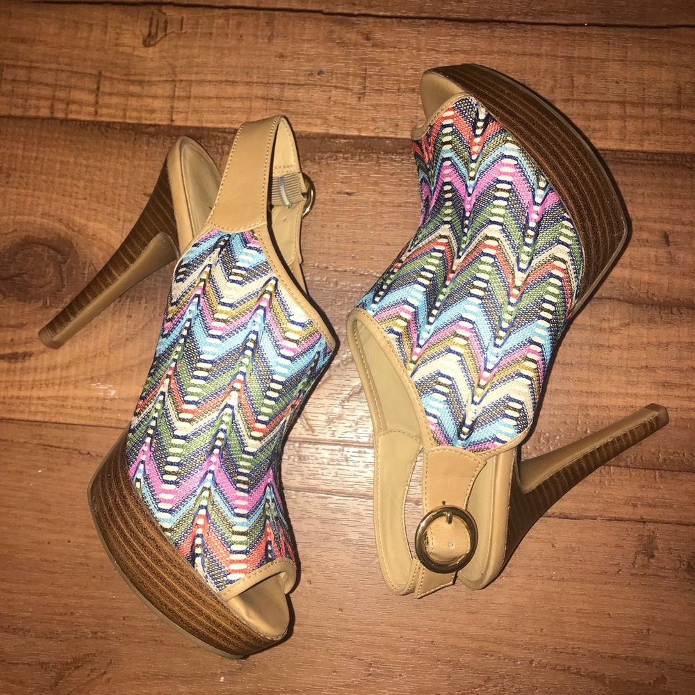 Nine West colorful heels size 6
